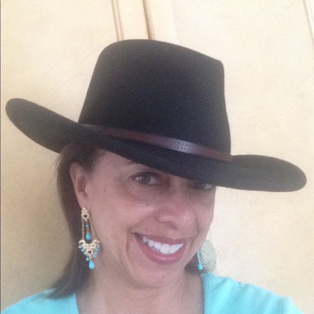 Meet your Posher, Sherri